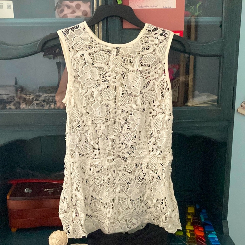 Cabi IVORY lace tank XS - gorgeous top